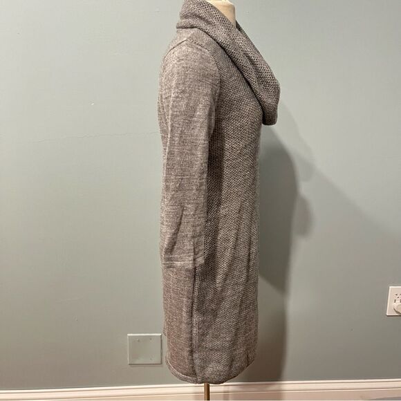 A Pea in the Pod Maternity Grey Wool Blend Cowl Neck Sweater Dress Size Medium - Picture 3 of 7